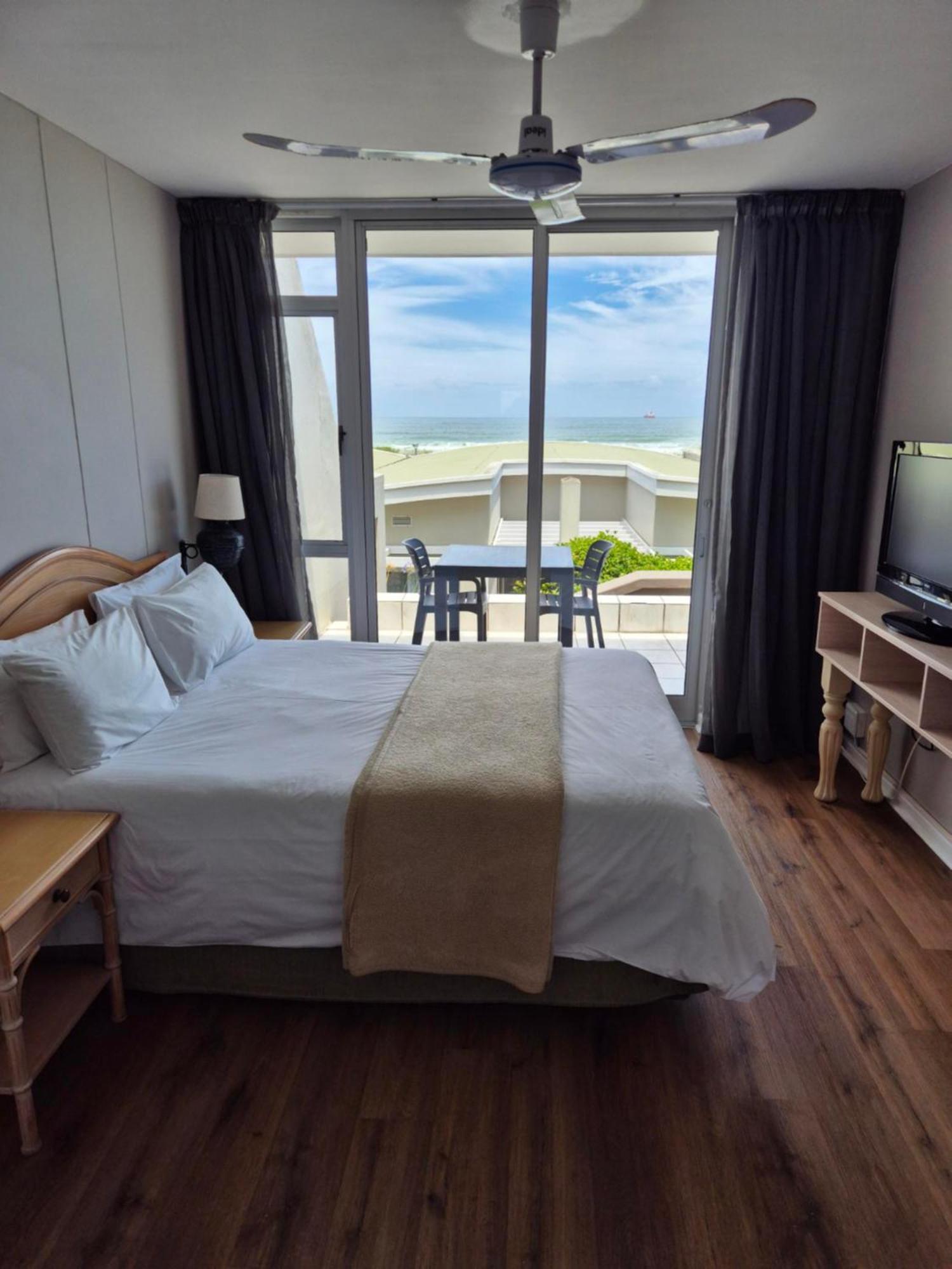 Dolphin Beach Hotel Self Catering Apartments Bloubergstrand Exterior foto